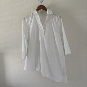 Chicos Women's White Tunic‎ Shirt Asymmetrical White Size 1 Classic Minimalist